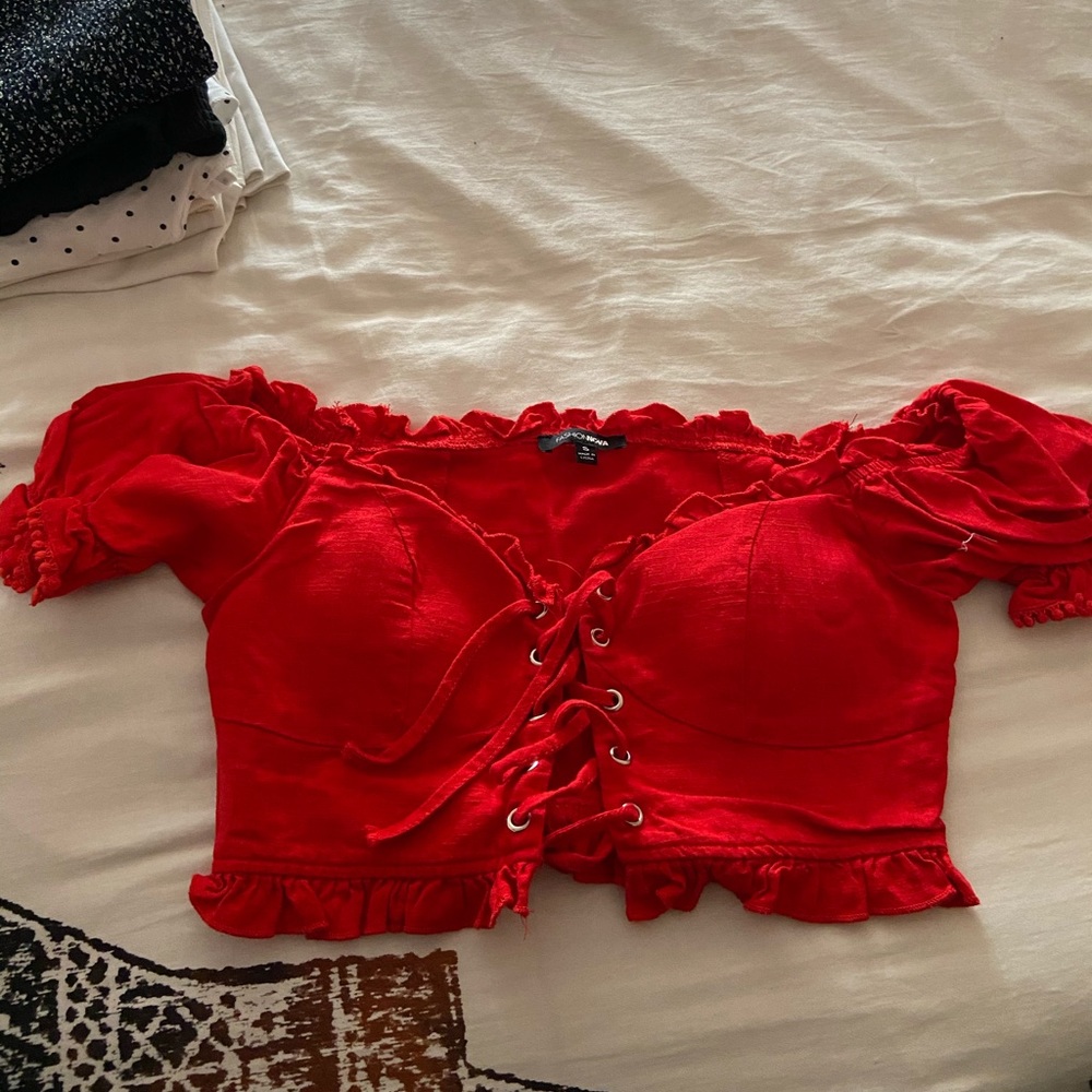 Fashion Nova crop top